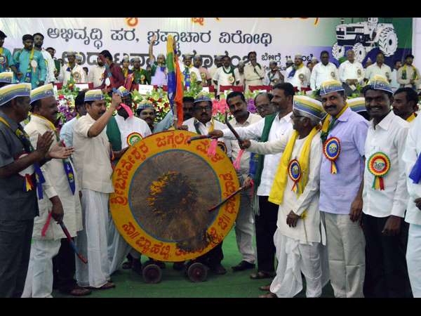 ಕಳಸಾ ಬಂಡೂರಿ ಯೋಜನೆಯ ಅನುಷ್ಠಾನಕ್ಕೆ 20 ಕೋಟಿ ರೂ