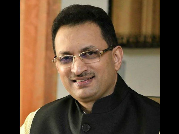 I will not bother if Dogs barking: Anant kumar Hegde I will not bother if Dogs barking: Anant kumar Hegde