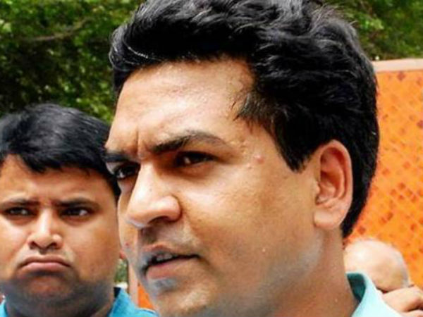 ಅಲ್ಕಾ ಲಂಬಾ, ಅನಿಲ್ ಬಾಜ್ಪೇಯಿ, ಅವತಾರ್ ಸಿಂಗ್, ಆದರ್ಶ್ ಶಾಸ್ತ್ರಿ 
