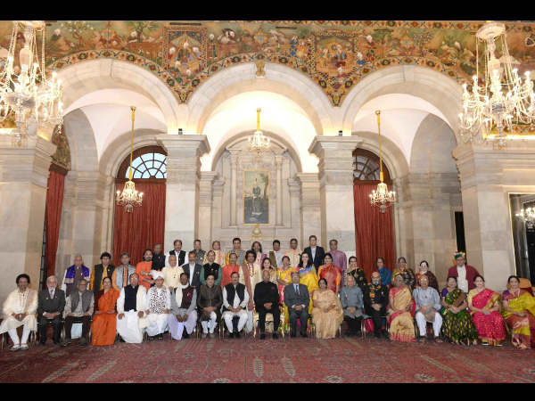 President Ram Nath Kovind presents Sangeet Natak Akademi awards 2016
