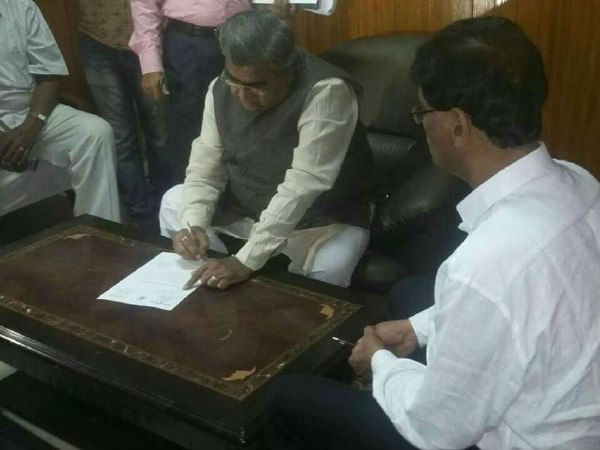 Kundapur: Haladi Srinivas Shetty resigns for his MLA post Kundapur: Haladi Srinivas Shetty resigns for his MLA post