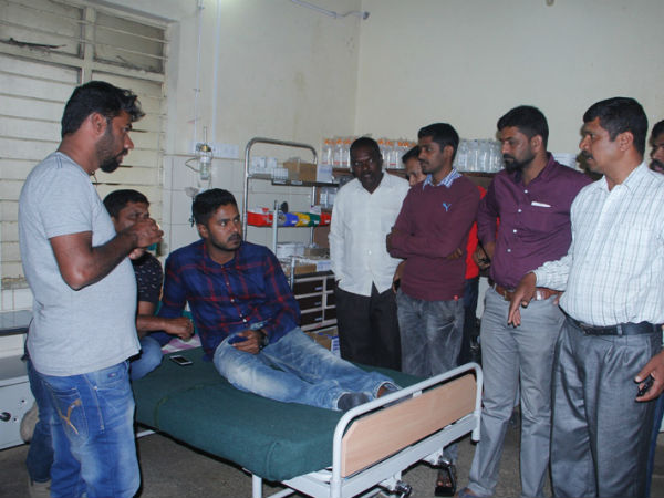 Kodagu zilla panchayat CEO Prashant Kumar slaps