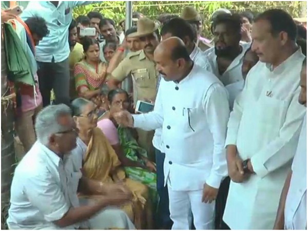 Deepak Rao's mother rejects Rs 5 lakh cheque of MAL Mohiuddin Bava