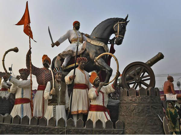 ಶತೃಗಳ ವಿರುದ್ಧ ಹೋರಾಡಿದ ಶಿವಾಜಿ ಮಹಾರಾಜ್ ಸ್ತಬ್ಧಚಿತ್ರ ಶತೃಗಳ ವಿರುದ್ಧ ಹೋರಾಡಿದ ಶಿವಾಜಿ ಮಹಾರಾಜ್ ಸ್ತಬ್ಧಚಿತ್ರ