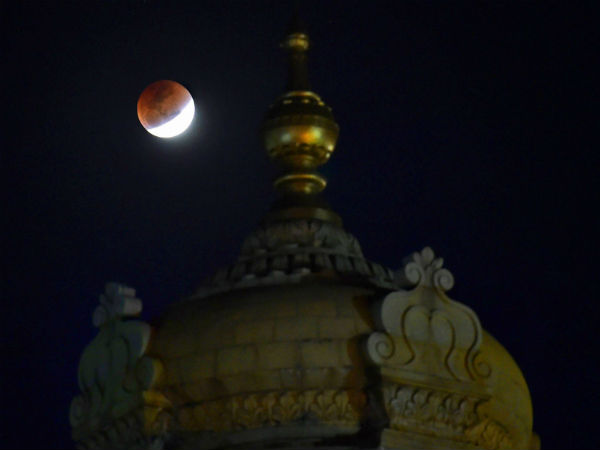 ವಿಧಾನಸೌಧಕ್ಕೆ ಬಂದ ಚಂದ್ರ!
