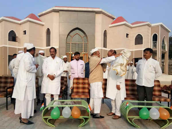 ದಾರುಲ್-ಉಲೂಮ್ ಕಾಲೇಜಿಗೆ ಸಮುದಾಯ ಭವನ ದಾರುಲ್-ಉಲೂಮ್ ಕಾಲೇಜಿಗೆ ಸಮುದಾಯ ಭವನ