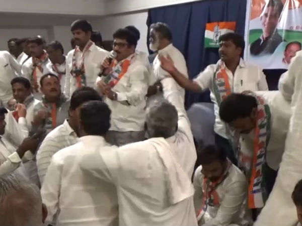 ಸಭೆಯನ್ನು ಉದ್ದೇಶಿಸಿ ಮಾತನಾಡಿದ ಸಂತೋಷ್ ಲಾಡ್