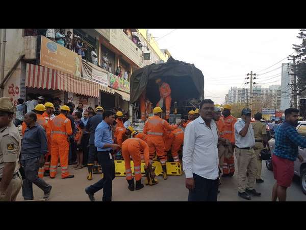 KJ George visits to Sarjapur building collapse place