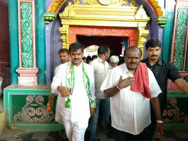 ಕುಮಾರಸ್ವಾಮಿ 'ಜನನಾಯಕ'ನಾಗುವ ಎಲ್ಲಾ ಲಕ್ಷಣ 