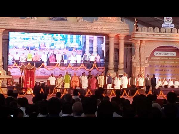 President Ramnath Kovind inaugurates Mahamastakabhisheka
