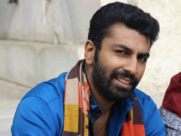 ಹಿಂಬಾಲಿಸಿಕೊಂಡು ಬಂದು ಹಲ್ಲೆ