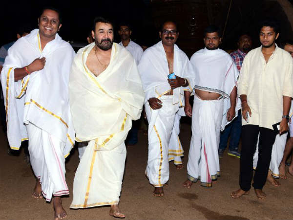 Malayalam super star Mohanlal visits Kukke Subrahmanya temple Malayalam super star Mohanlal visits Kukke Subrahmanya temple