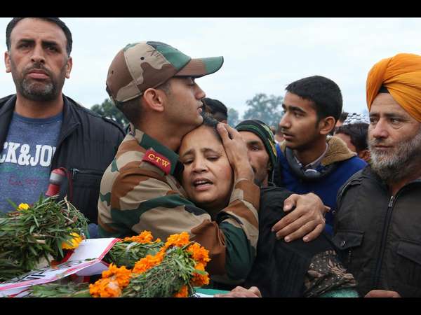 ಸಮಾಧಾನ ಮಾಡಿಕೋ ಅಮ್ಮಾ...
