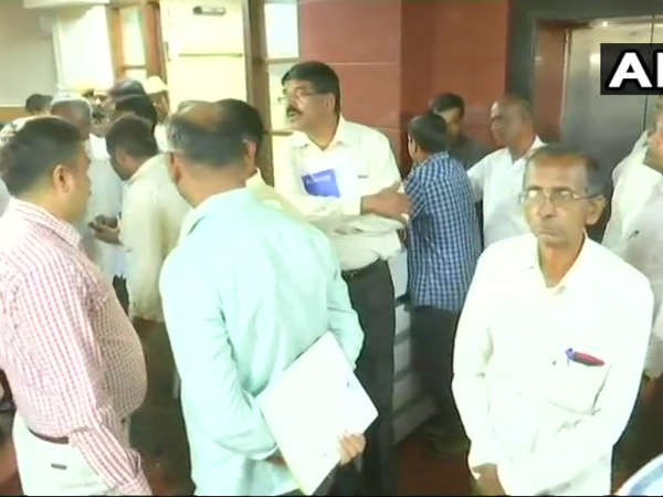 ಹತಾಶೆಯಿಂದ ಕೃತ್ಯ ಹತಾಶೆಯಿಂದ ಕೃತ್ಯ