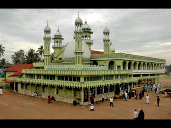 ಜಿಲ್ಲೆಯ ಪ್ರಮುಖ ಸಮುದಾಯಗಳು