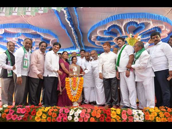 ಒಗ್ಗಟ್ಟು ಪ್ರದರ್ಶನ ಮಾಡಿದರೆ ಜಿಲ್ಲೆಯ ಎಲ್ಲ ಸ್ಥಾನಗಳು ಜೆಡಿಎಸ್ ಪಾಲು