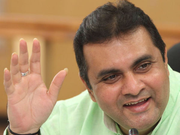 ಪ್ರಶ್ನೆ 5: ಪ್ರಮೋದ್ ಮಧ್ವರಾಜ್ ನಿಮ್ಮ ಶಿಷ್ಯ ಎಂದಿರಿ. ಹಾಗಾದ್ರೆ ನಿಮ್ಮ ಸ್ಫರ್ಧೆ ಅವರ ವಿರುದ್ಧ ಏಕೆ?