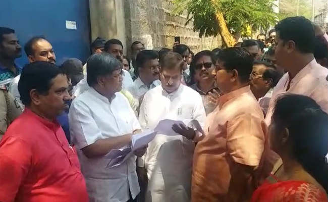 bjp-state-leaders-visits-illegal-slaughter-house-belgavi bjp-state-leaders-visits-illegal-slaughter-house-belgavi