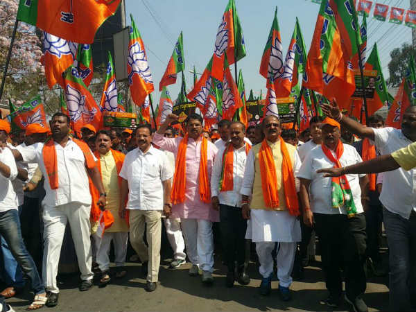 BJP padayathra in Mahadevapura, High trafic jam