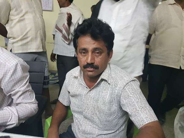 fight between two MLA candidates supports in Magadi 