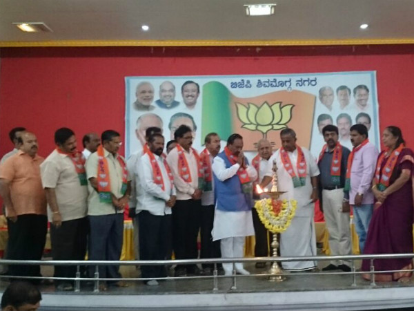 Can Siddaramaiah dare to ban RSS? : KS Eshwarappa Challenges CM 