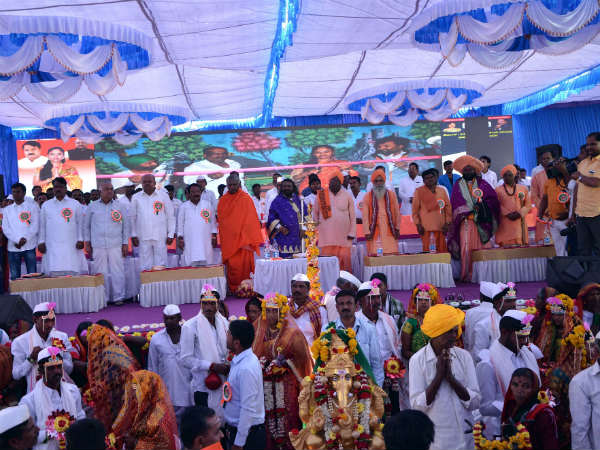 Minister Ramalinga reddy opines Youth should follow simple marriage 