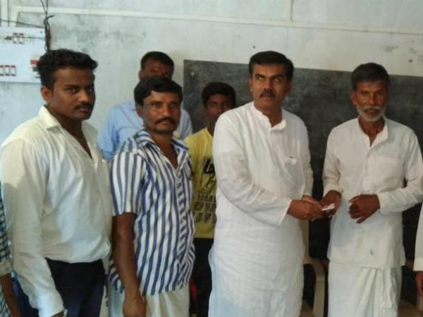 ನೋವುಗಳನ್ನು ನುಂಗಿಕೊಂಡೆ