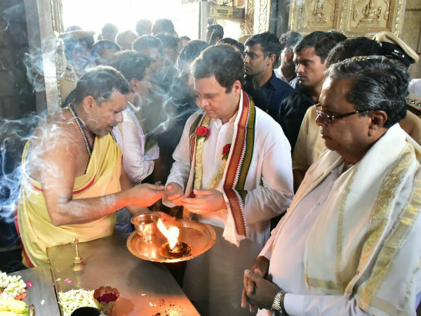 Rahul Gandhi in Mysuru: offers pooja in Chamundi hills