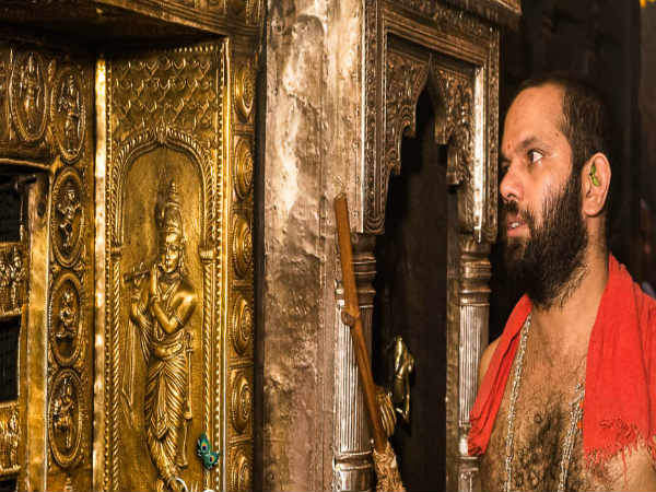 ವಿದ್ಯಾವಲ್ಲಭ ತೀರ್ಥ ಶ್ರೀಗಳು 