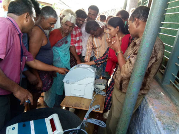 ಮತದಾನದ ಕುರಿತು ಅರಿವು ಮೂಡಿಸುವ ಯತ್ನ