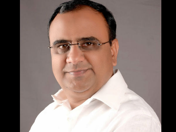 ವಿಜಯಪುರ ನಗರ -ಮಕಬುಲ್ ಭಗವಾನ್