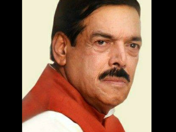 ಹಾನಗಲ್ -ಮನೋಹರ ತಹಶೀಲ್ದಾರ್