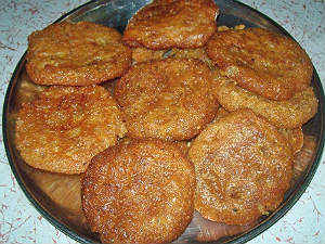 ಕೋಸಂಬರಿ, ಪಾನಕ, ಮಜ್ಜಿಗೆ, ಮಾವಿನ ಹಣ್ಣು ದಾನ 