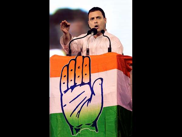 ಒಳಗೊಳಗೇ ನಕ್ಕರು ಹಲವರು!