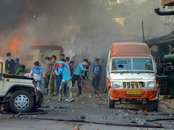 ಭಾರತ್ ಬಂದ್ ಗೆ ಉತ್ತರ ಭಾರತ ತತ್ತರಿಸಿತ್ತು ಭಾರತ್ ಬಂದ್ ಗೆ ಉತ್ತರ ಭಾರತ ತತ್ತರಿಸಿತ್ತು