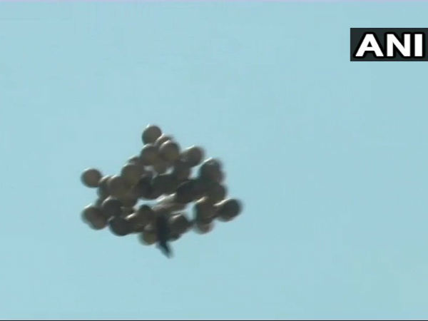 Instead of Lathi police took Pin to bust Go Back Modi balloons