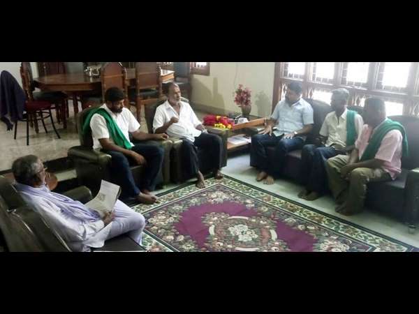 Darshan Puttannaiah gets support of famous 5 rupees doctor Dr.Shankare Gowda