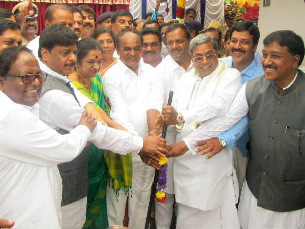 will other congress leaders support A.R. Krishnamurthy?