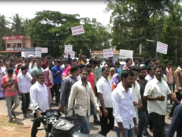 ವೀರಪ್ಪ ಮೊಯಿಲಿಯವರ ಶಿಷ್ಯ ಮತ್ತು ಎರಡು ಬಾರಿ ಕಾರ್ಕಳದ ಶಾಸಕ ವೀರಪ್ಪ ಮೊಯಿಲಿಯವರ ಶಿಷ್ಯ ಮತ್ತು ಎರಡು ಬಾರಿ ಕಾರ್ಕಳದ ಶಾಸಕ