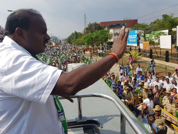ಮಾವು ರಫ್ತು ಸರಕಾರದಿಂದಲೇ ಮಾಡುವ ಆಲೋಚನೆ 