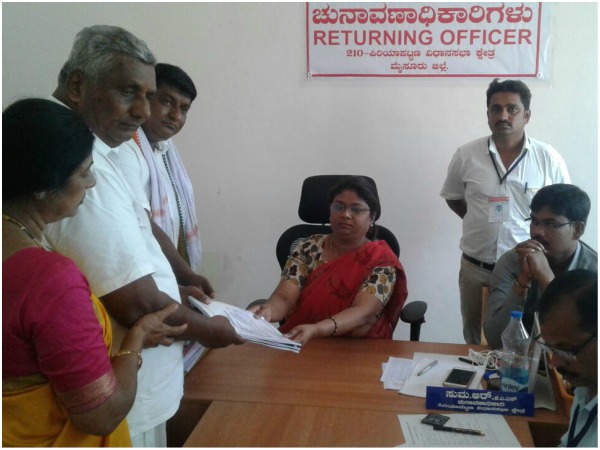 21 nomination files in Mysore district, including CM and Yatindra