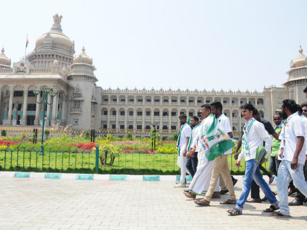 JD(S) youth wing begins padayatra Bengaluru to Mysuru