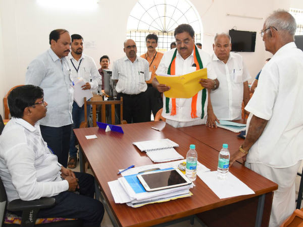 Congress and CPIM candidates filed nomination in Dakshina Kannada 