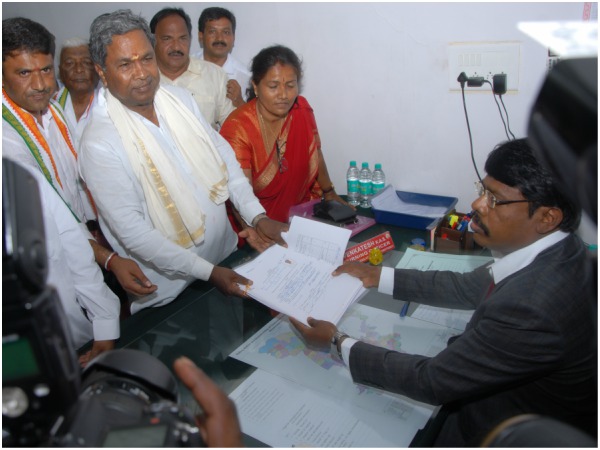 21 nomination files in Mysore district, including CM and Yatindra