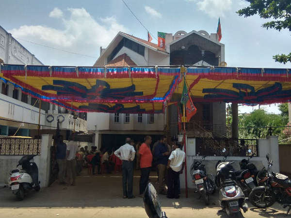 C.P. Yogeshwar will field as rebellious candidate 