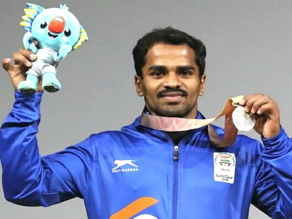 ಯುವಕರಿಂದ ಭಾರಿ ಕರತಾಡನ