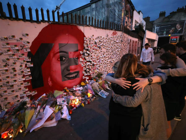 ಸವಿತಾ ಹಾಲಪ್ಪನವರ್ ಸಾವಿಗೆ ಕಂಬನಿ ಮಿಡಿದ ಐರಿಶ್ ನಾಗರಿಕರು 