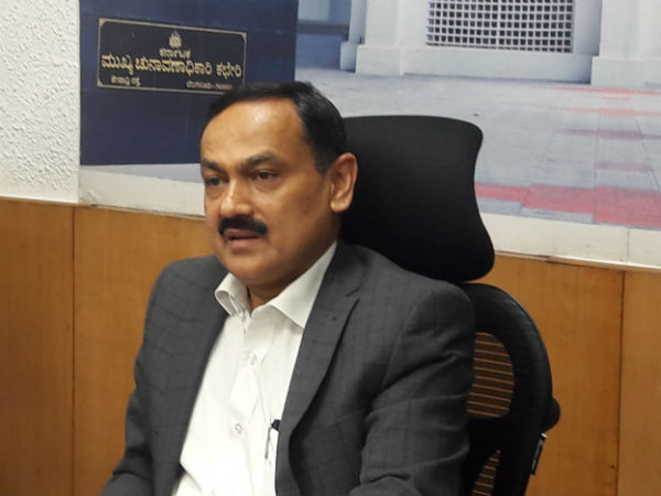 ಆಯೋಗದಿಂದ ತುರ್ತು ಪತ್ರಿಕಾಗೋಷ್ಠಿ