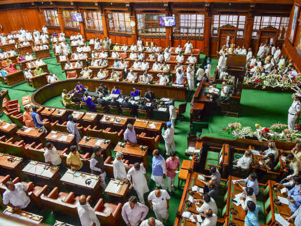 ವಿಶ್ವಾಸಮತ ಯಾಚನೆ: ಬಿಜೆಪಿ ಸದನದಿಂದ ಹೊರಕ್ಕೆ 