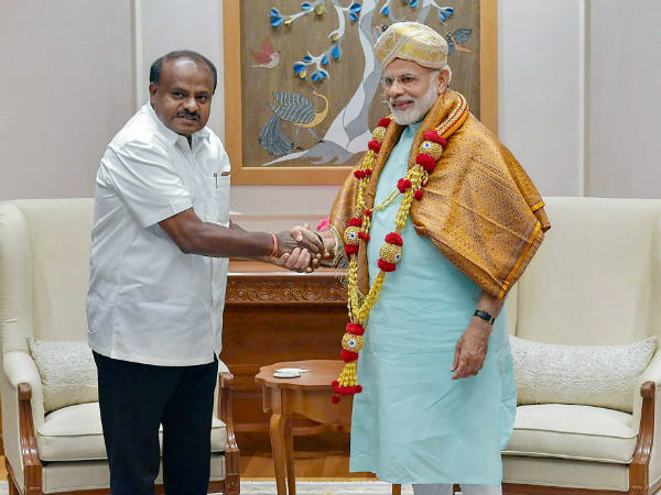 ಪ್ರಧಾನಿ ಹಾಗೂ ಮುಖ್ಯಮಂತ್ರಿ ಎಚ್‌ಡಿ ಕುಮಾರಸ್ವಾಮಿ ಭೇಟಿ 